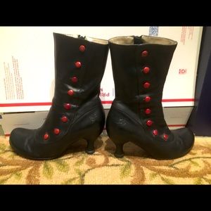 John Fluevog Libby Smith boots sz 7.5